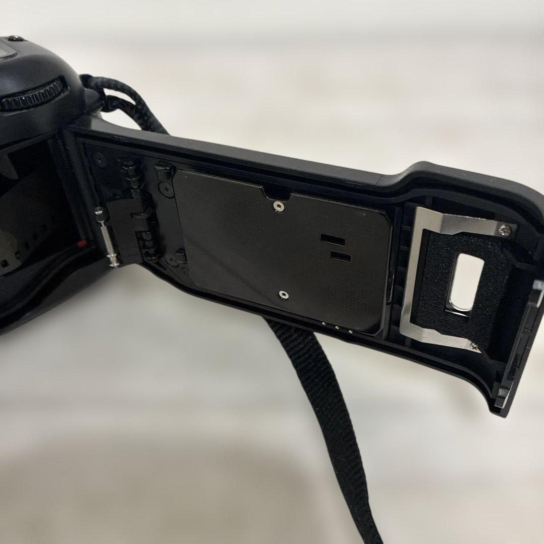 Nikon F60 レンズ付き