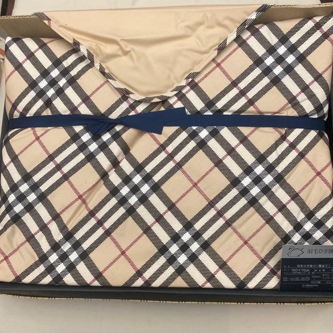 BURBERRY チェック柄 ダウンひざ掛け 150×70cm