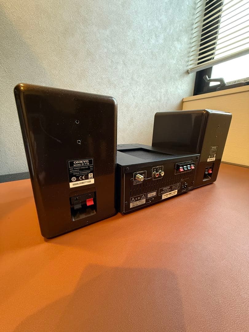 ONKYO CR-U3LT　オンキヨー　オーディオ　コンポ　Amazonエコー付