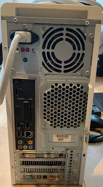 Dell studio XPS (ジャンク品)