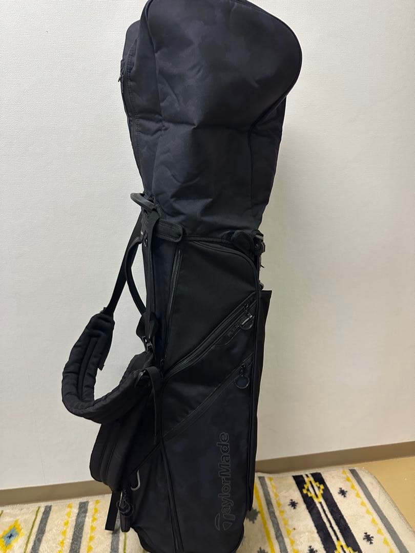 TaylorMade ブラック 迷彩柄 スタンド型 キャディバッグ