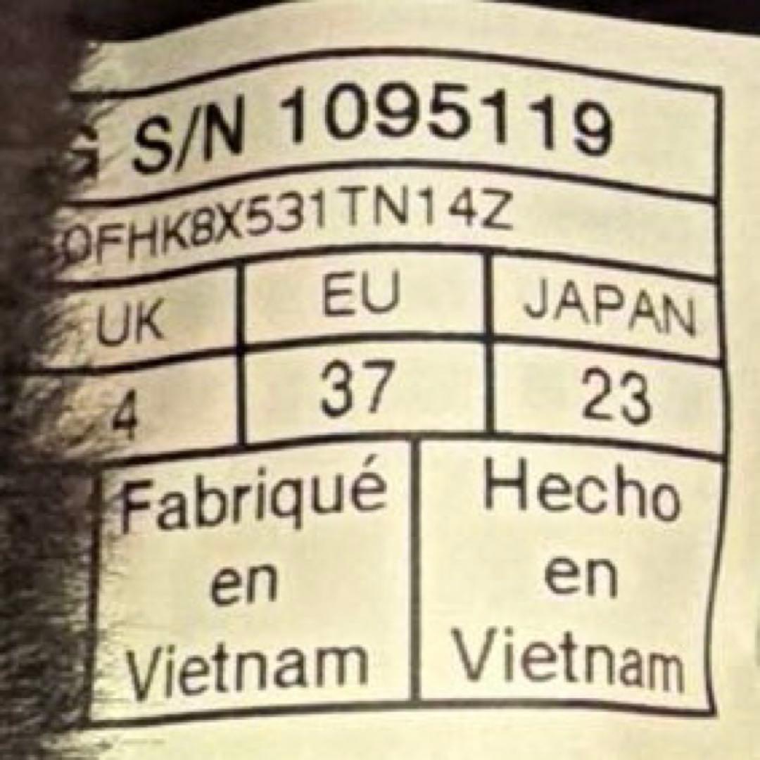 ⭐️未使用⭐️UGG アグ フラッフイヤー スライド サンダル 23cm ブラック