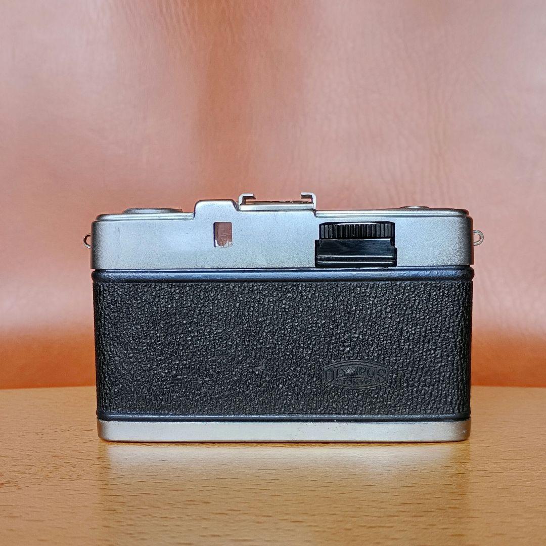 フィルムカメラ【重整備、完動品】オリンパスペンS2.8