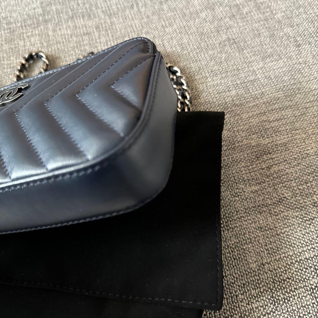 CHANELチェーンウォレット