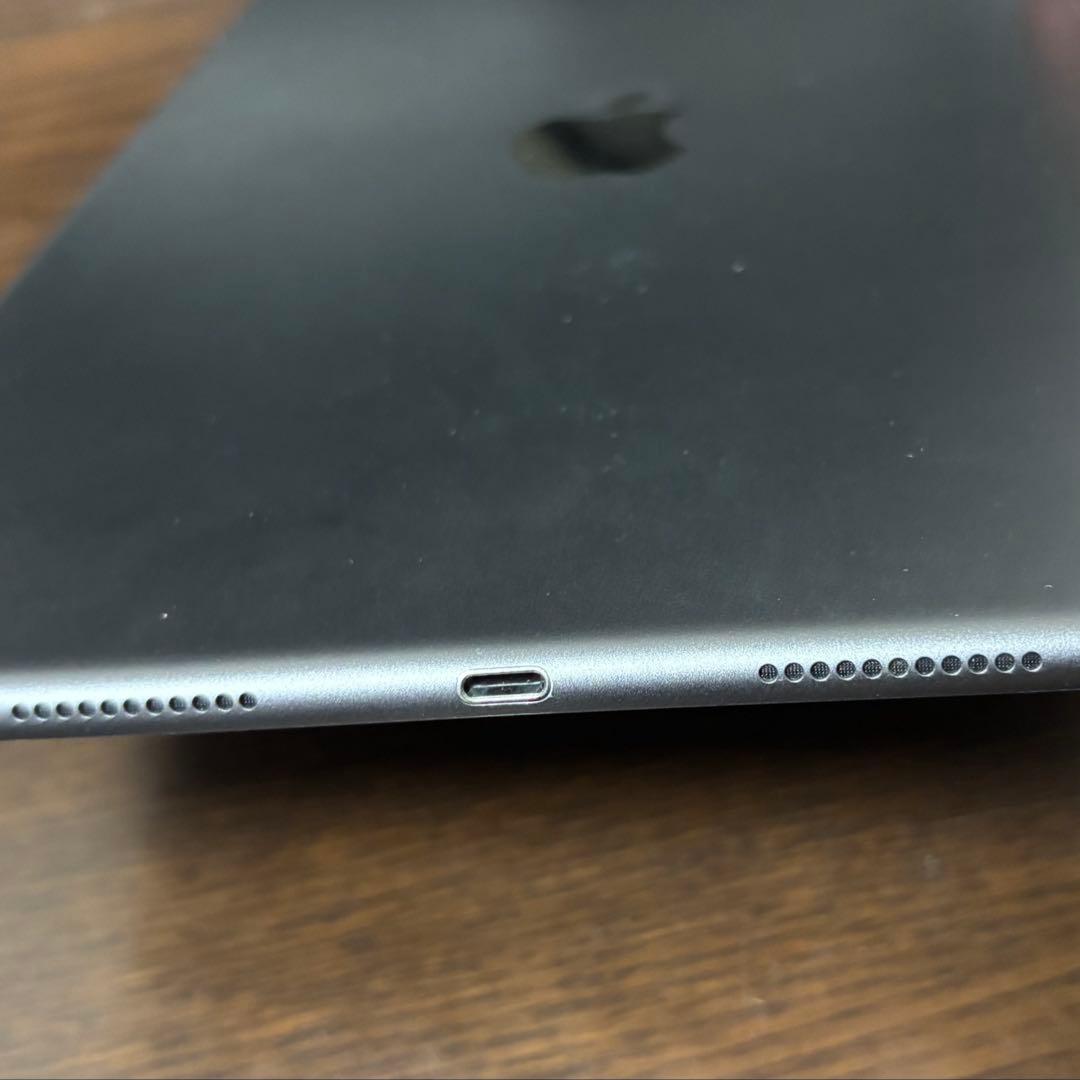 Apple iPad Air(第3世代)64GB WiFi スペースグレー