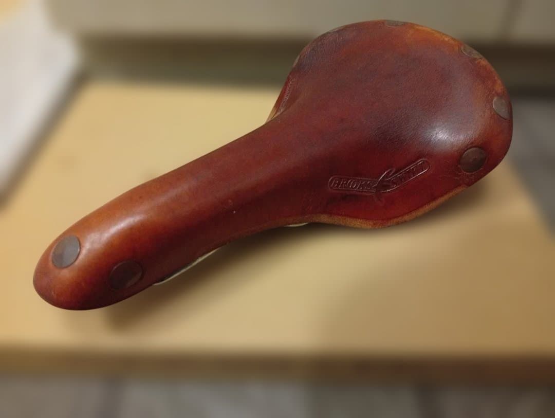 BROOKS SWIFT レザーサドル 本革サドル　ブルックス