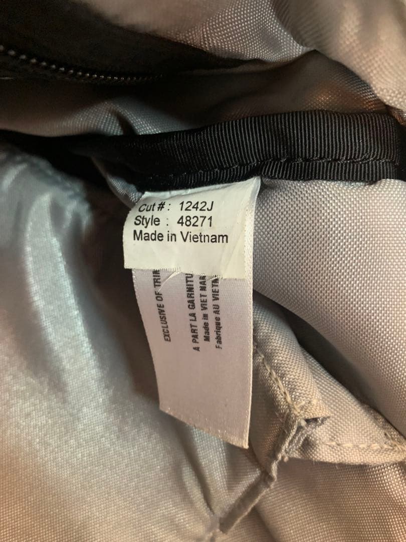 patagonia ハーフマスメッセジャーバック