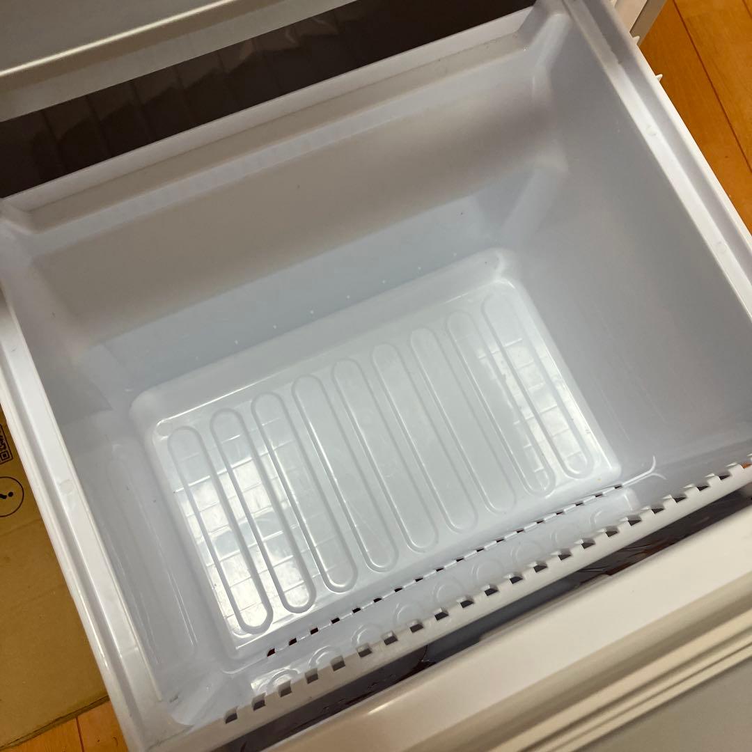 シャープ ノンフロン冷凍冷蔵庫 SJ-D14D-S 2018年製 137L