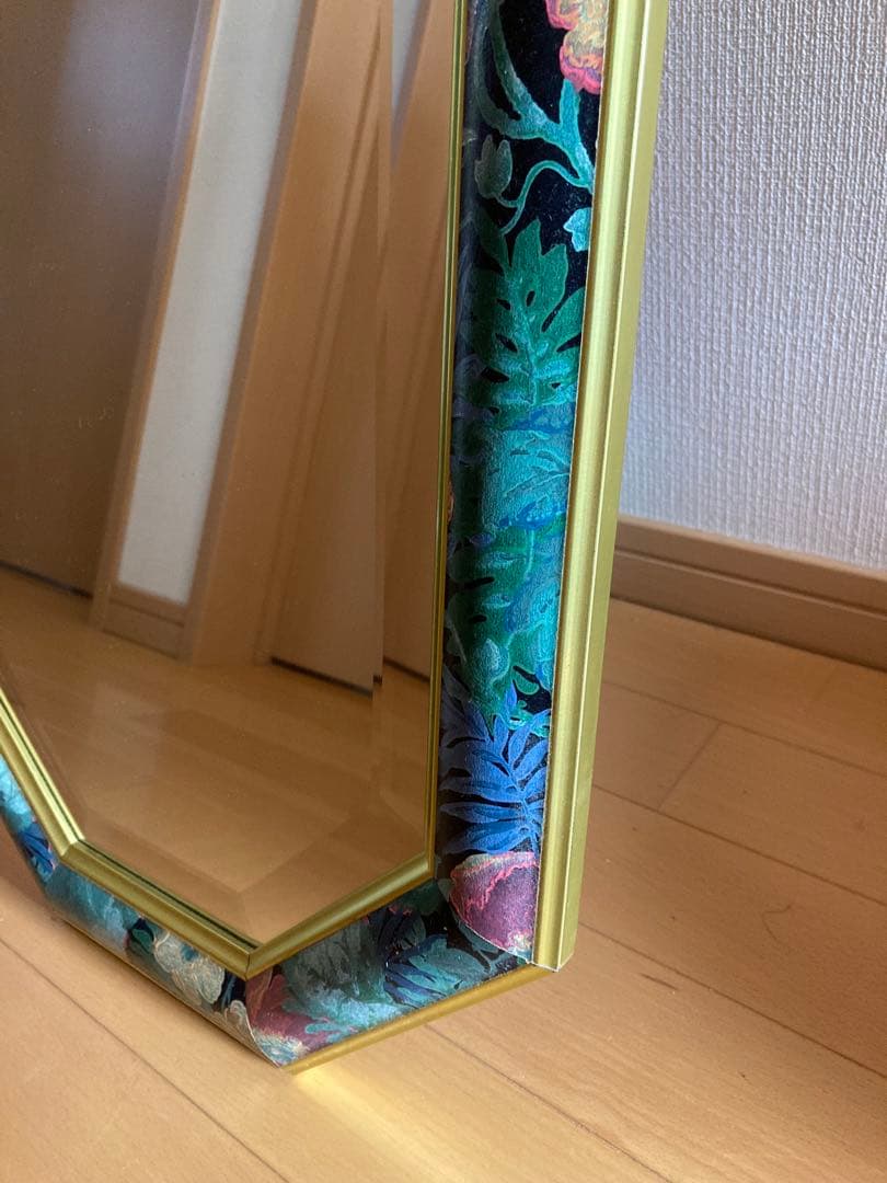 全身鏡 ウォールミラー　八角形　壁掛け　花柄　アンティーク