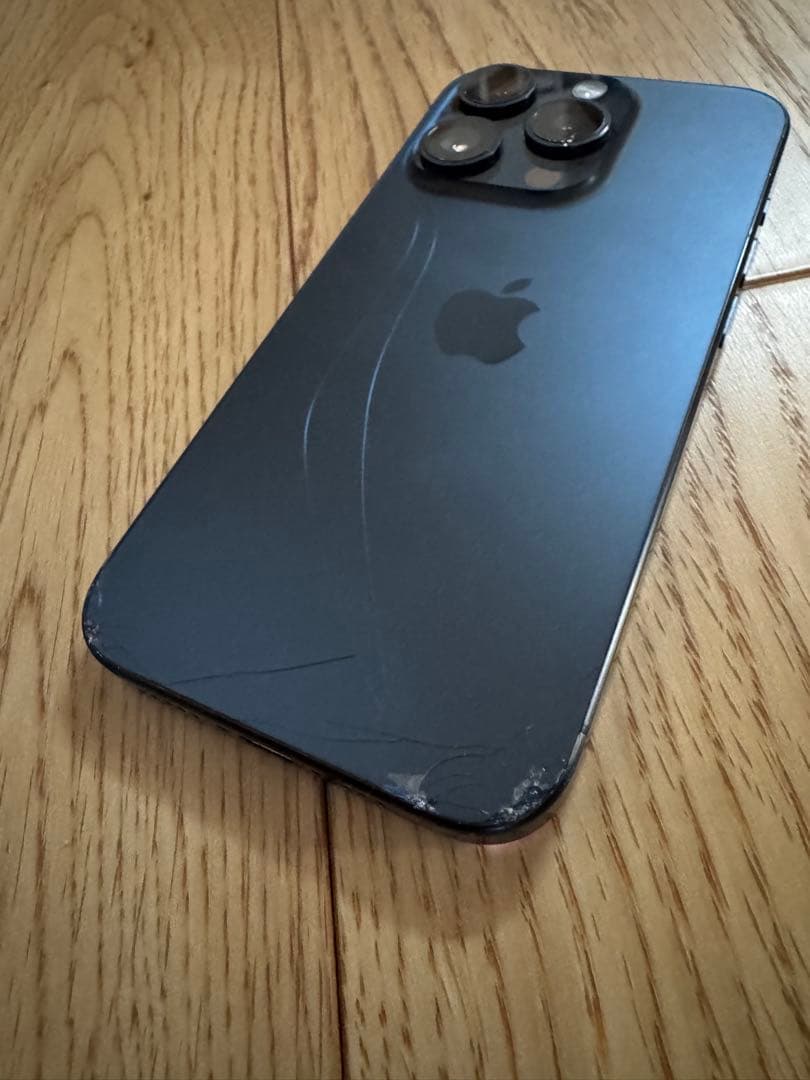 海外版　iPhone15 Pro 1TB ジャンク