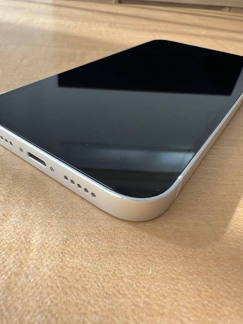 Apple iPhone 13 ホワイト 本体　89% スターライト　256