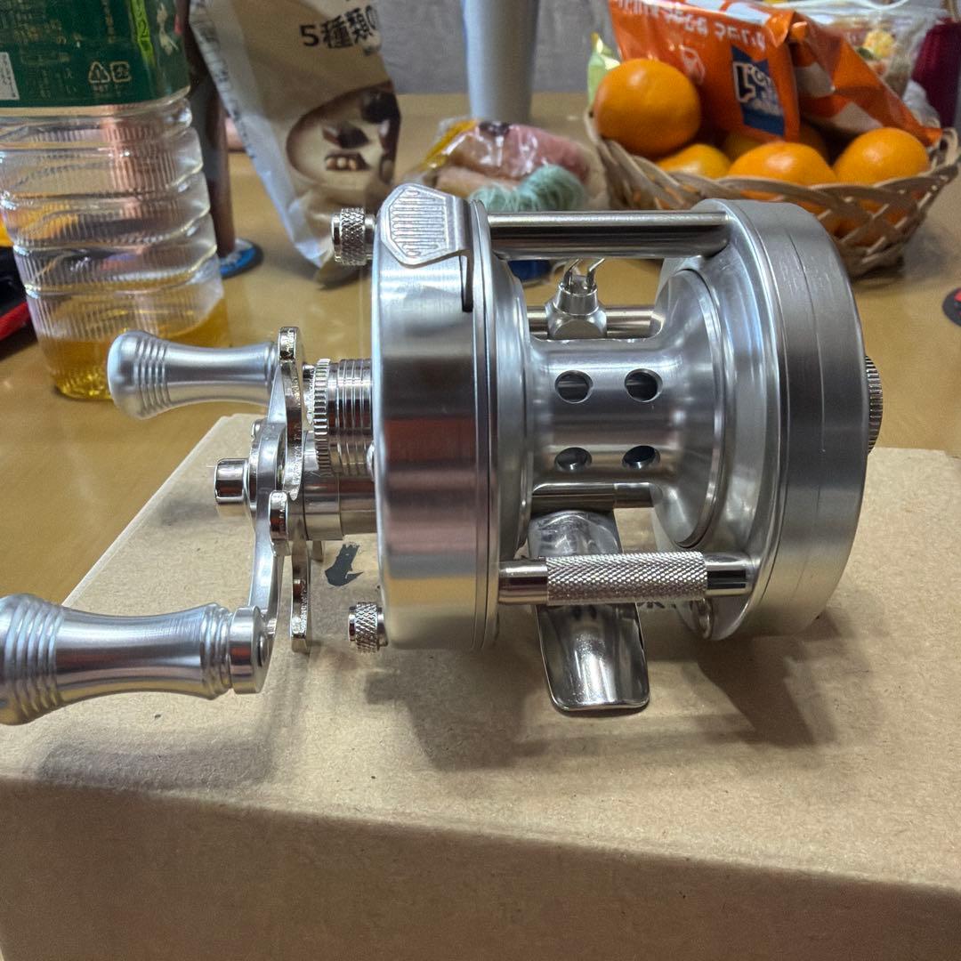 五十鈴工業 BC621 sssリール 新品未使用 カスタム済み 金曜日限定値下げ