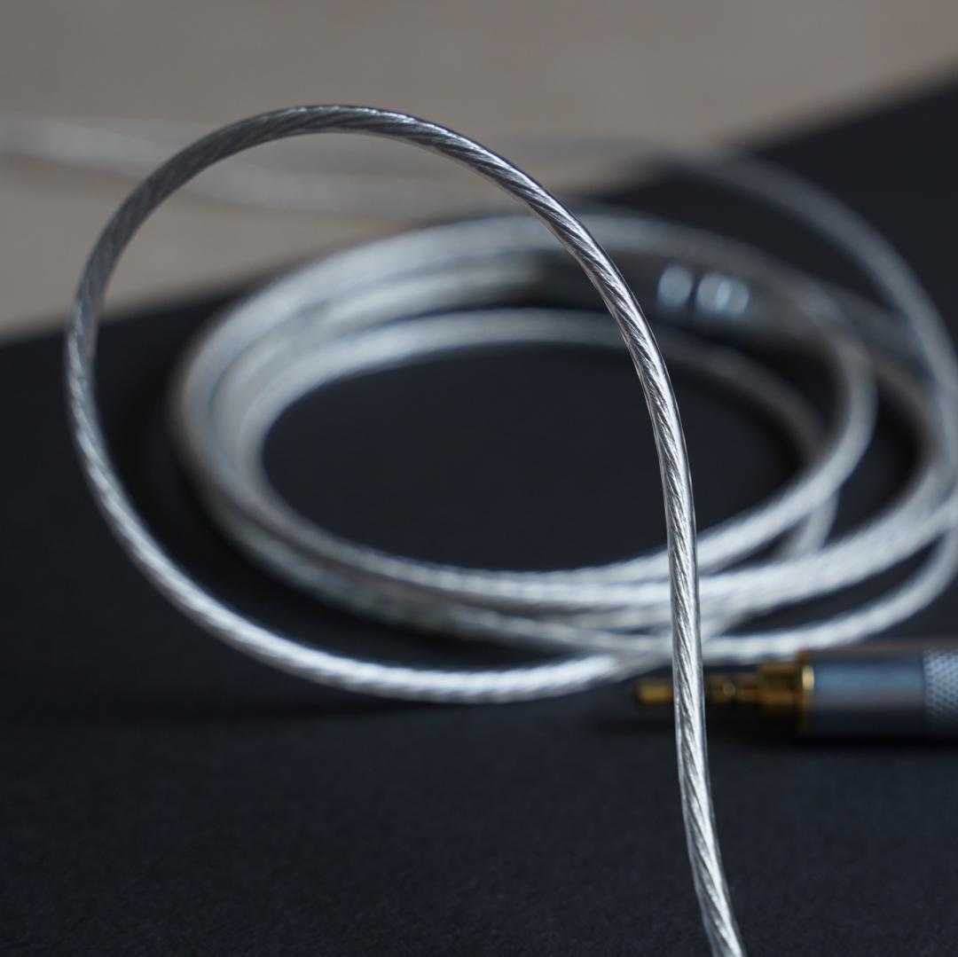 ついに7N 超冷凍製単結晶銅銀メッキ最高スペックリケーブルIE900/2.5mm