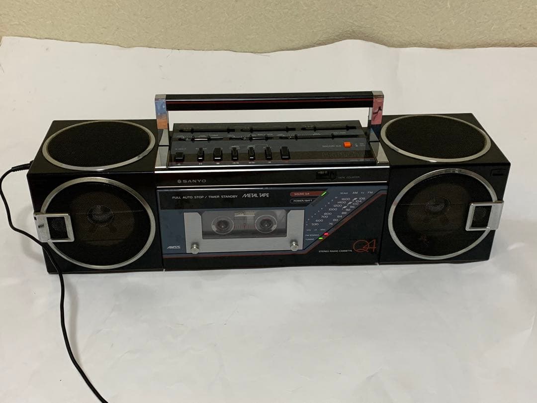 Sanyo MR-Q4 ラジオカセットレコーダー