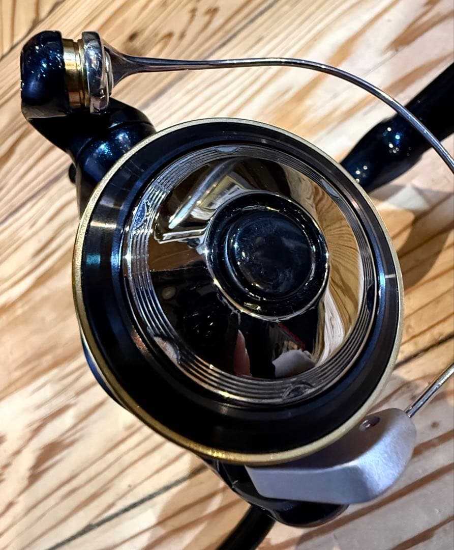 シマノ　スピニングリール　アオリスタ CI4 C3000