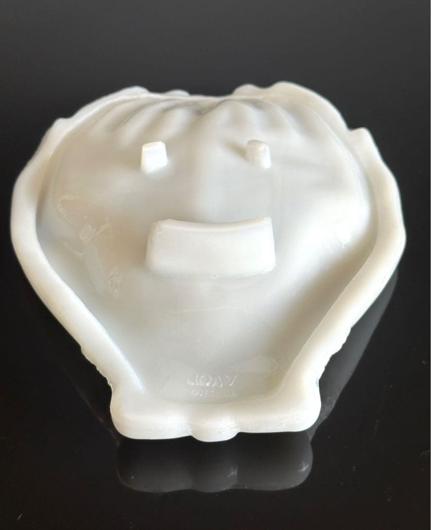 ミッドセンチュリー　ソープディッシュ　ハンドトレイ　ミルクガラス　AVON