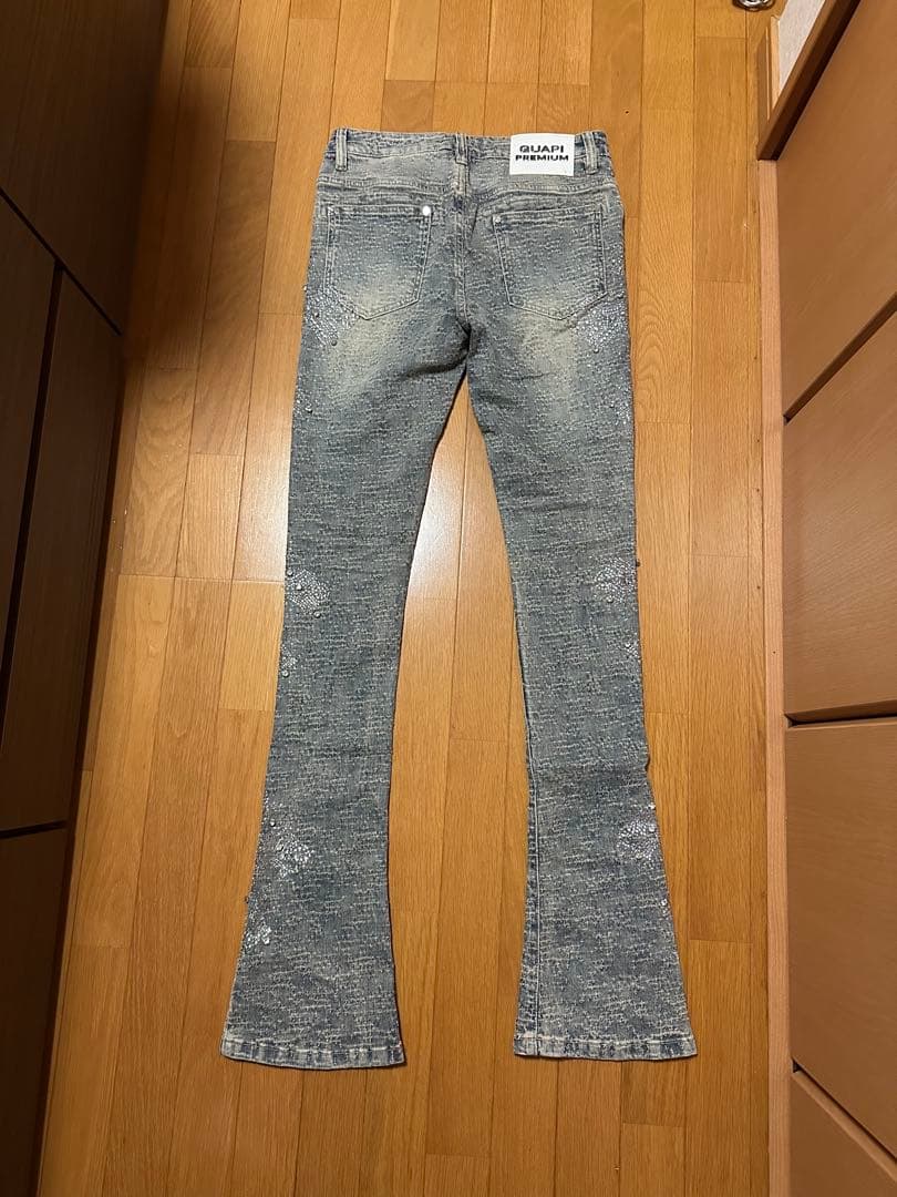 GUAPI フレアパンツ