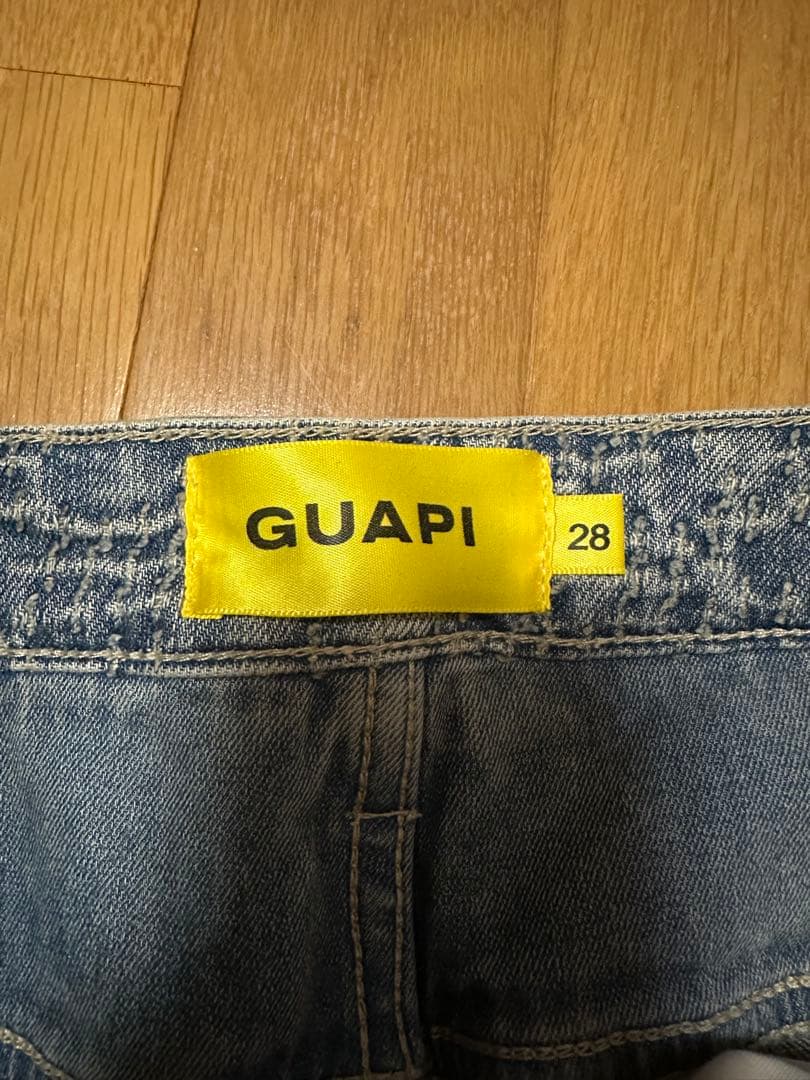 GUAPI フレアパンツ