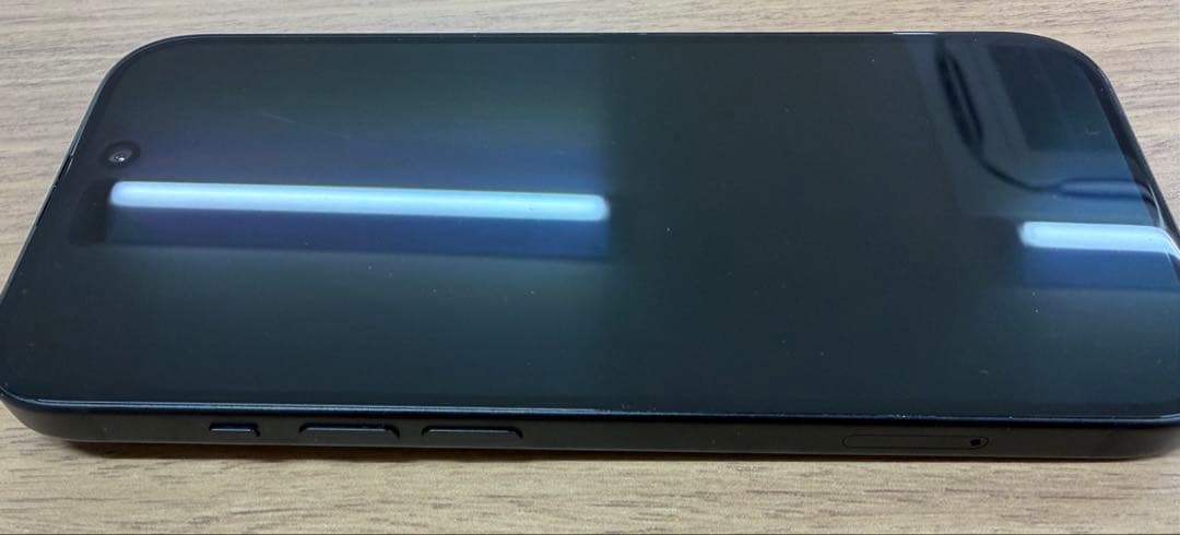 iPhone 15【美品】 128GB ブラックチタニウム