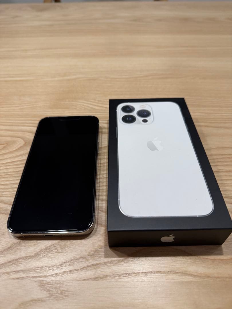 ＊美品＊iPhone 13pro 128GB＊シルバー＊箱付＊
