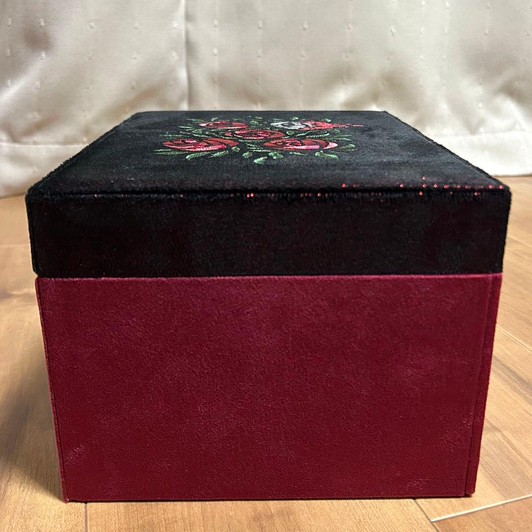 Francfranc ディズニー ハートの女王 アクセサリーケース