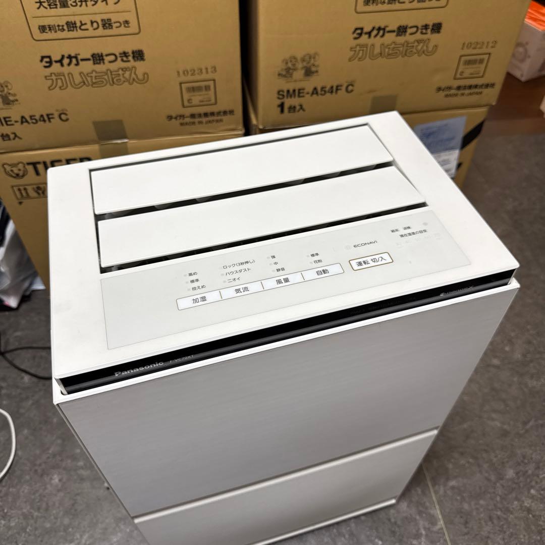 【美品】 Panasonic F-VC70XT 空気清浄機