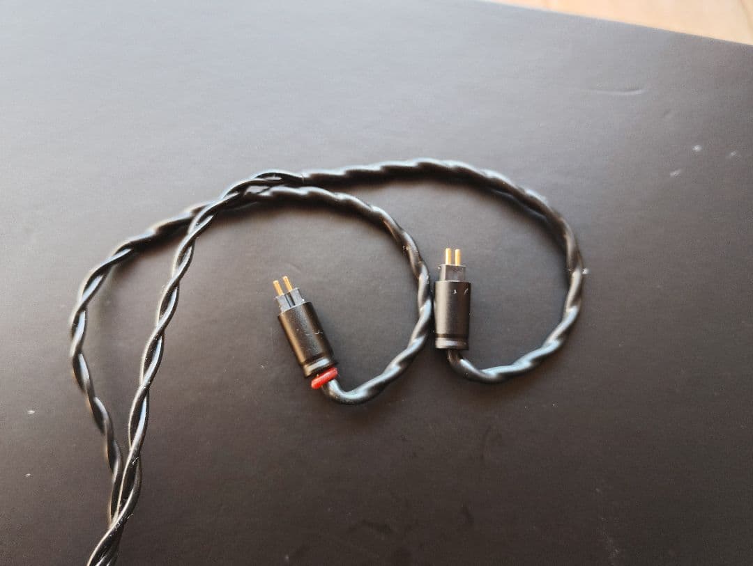 Softears Volume 有線イヤホン