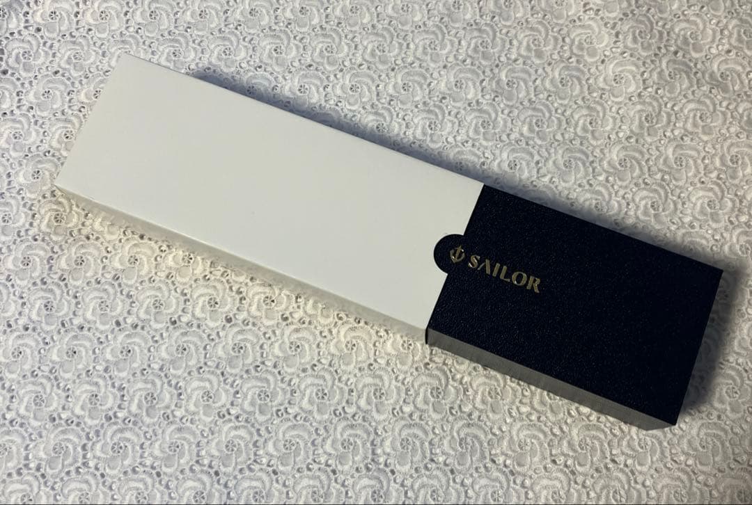 【万年筆】セーラー　プロフェッショナルギア　インペリアルブラック　M 21金