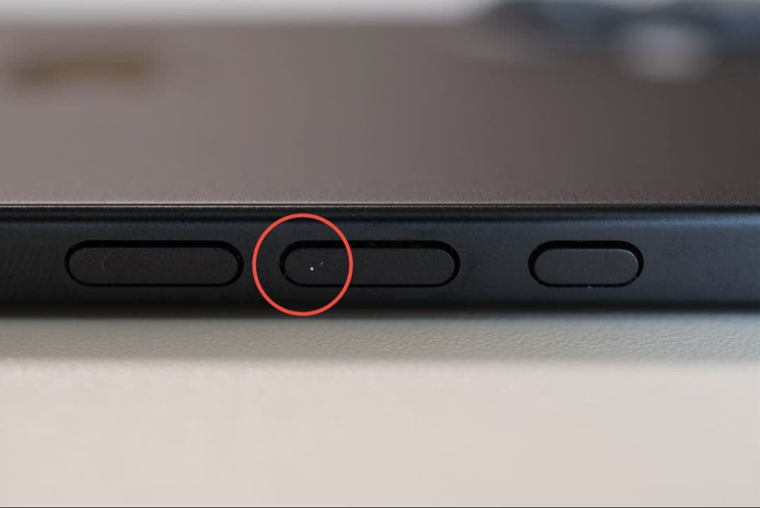 iPhone 16 本体 ブラック 128GB