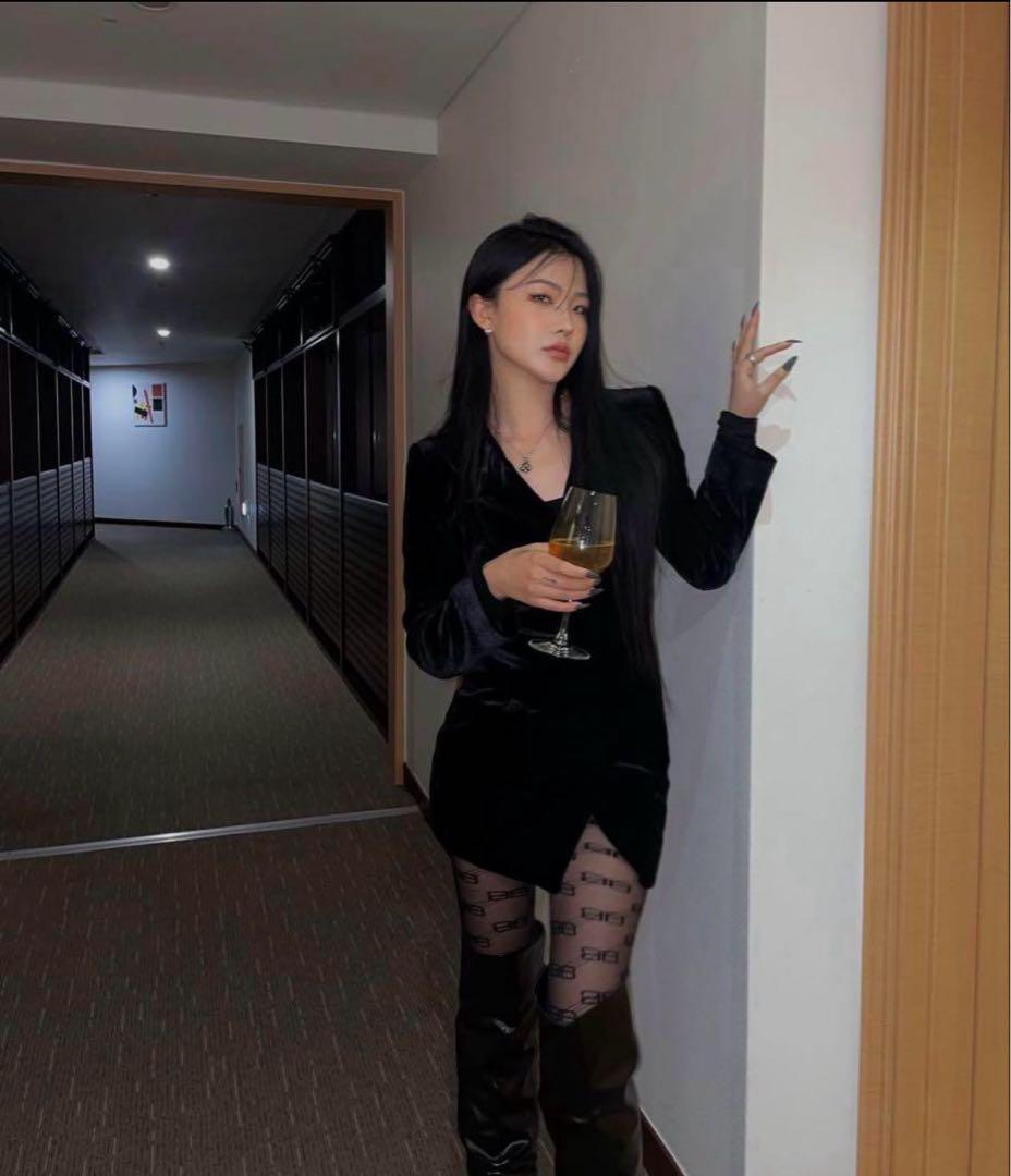 bnfrom ベロアワンピース