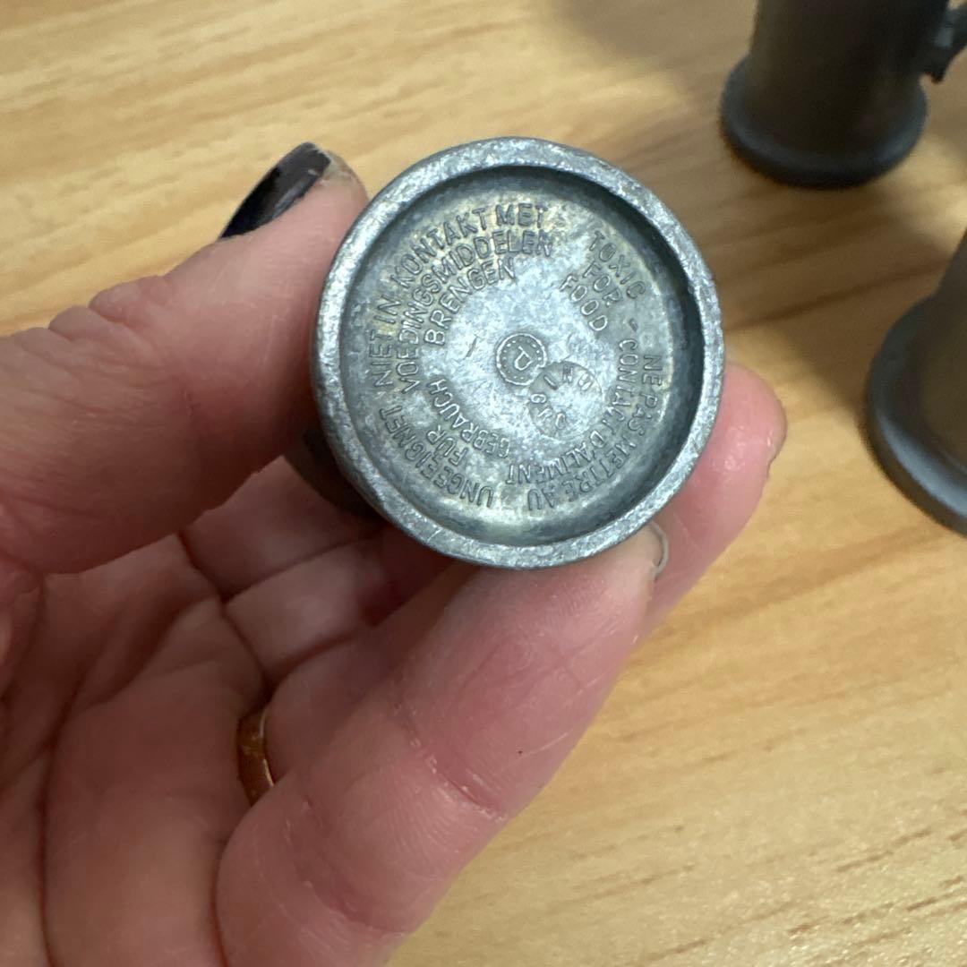 フランス　ピューター製　計量カップ