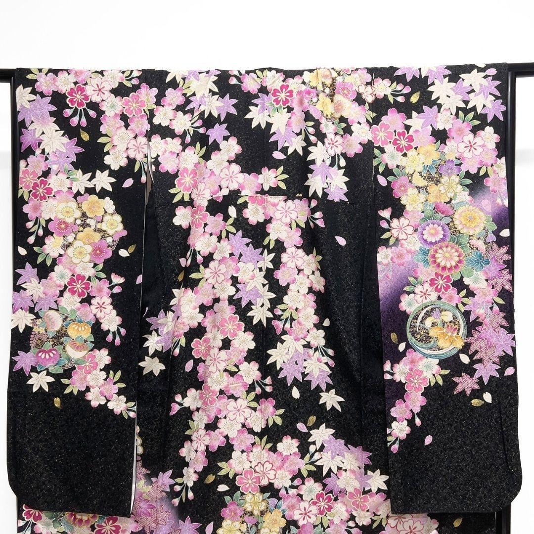 金通し　金駒刺繍　金彩　菊花　楓　桜花　振袖　着物　013a p