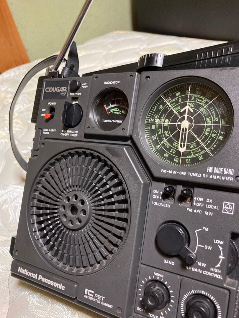 パナソニック　BCL ラジオ　RF-877 クーガーNO.7 動作良好　美品
