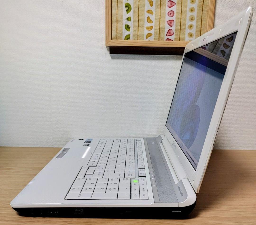 TOSHIBA dynabook Corei7 メモリ16GB SSD512
