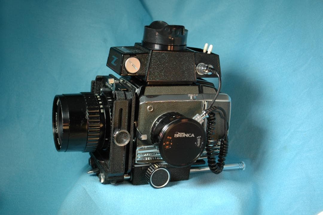 ZENZA BRONICA SⅡ(初期型)