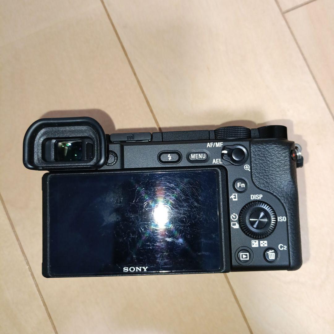 SONY α6400 ミラーレスカメラ＋ダブルズームキット＋単焦点レンズ！