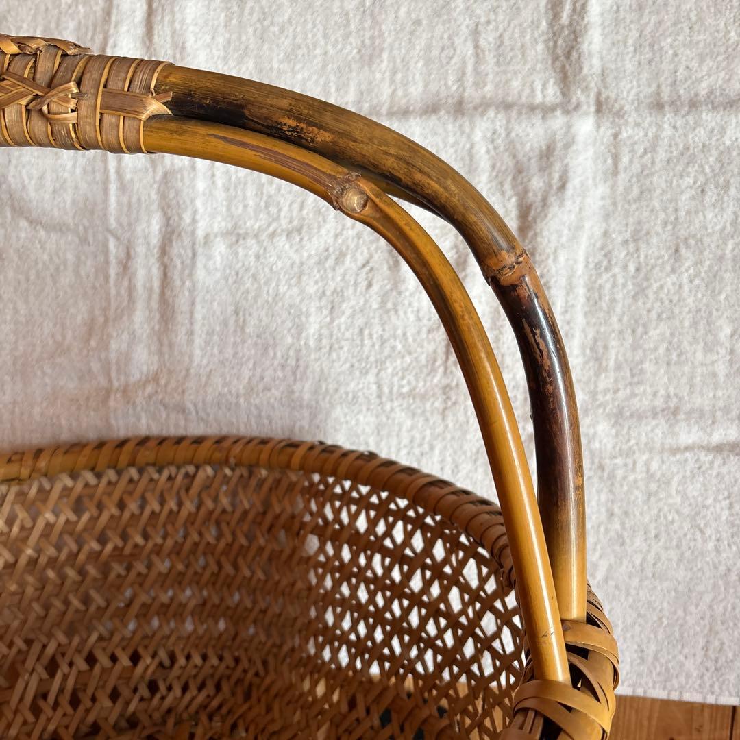 激レア　入手困難　根曲がり竹手籠　昭和レトロな逸品　￼ヴィンテージ　大きなサイズ