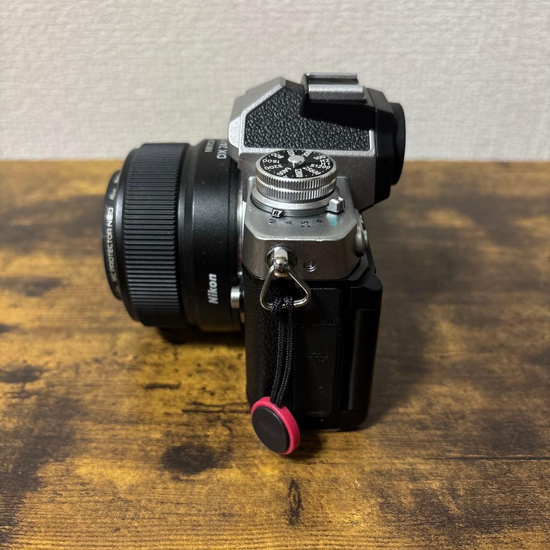 【値下げ可・セット】Nikon Zfc + DX 24mm f1.7