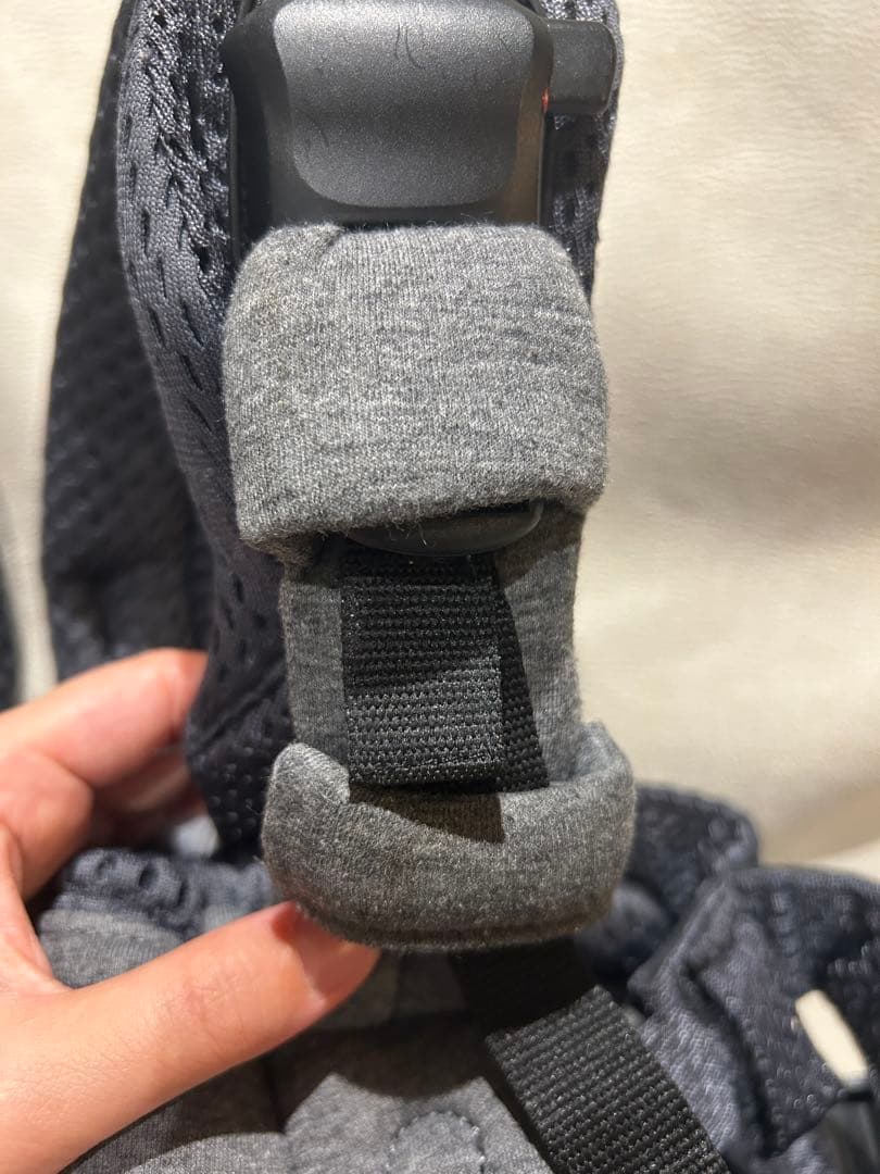 【週末値下げ中】BABYBJÖRN ベビービョルン　抱っこひも ハーモニー