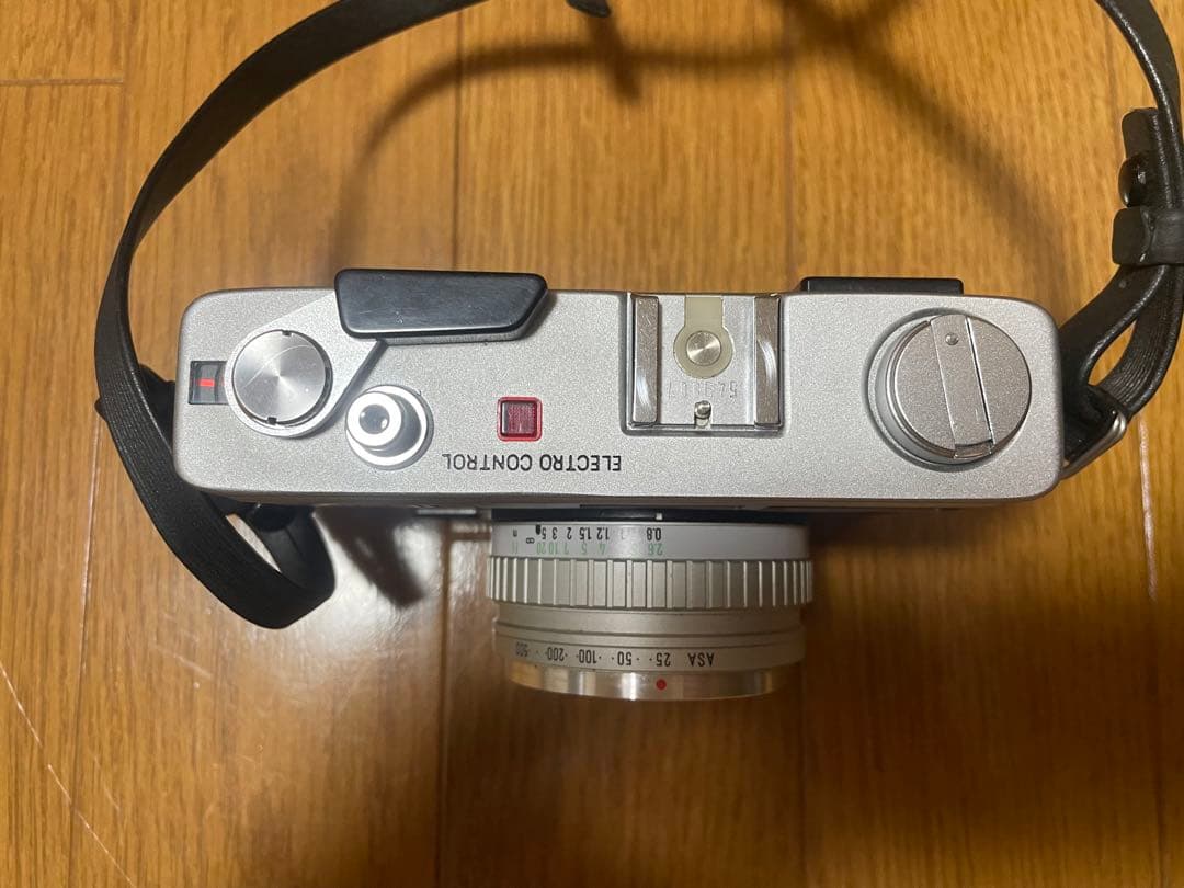 MINOLTA HI・MATIC E