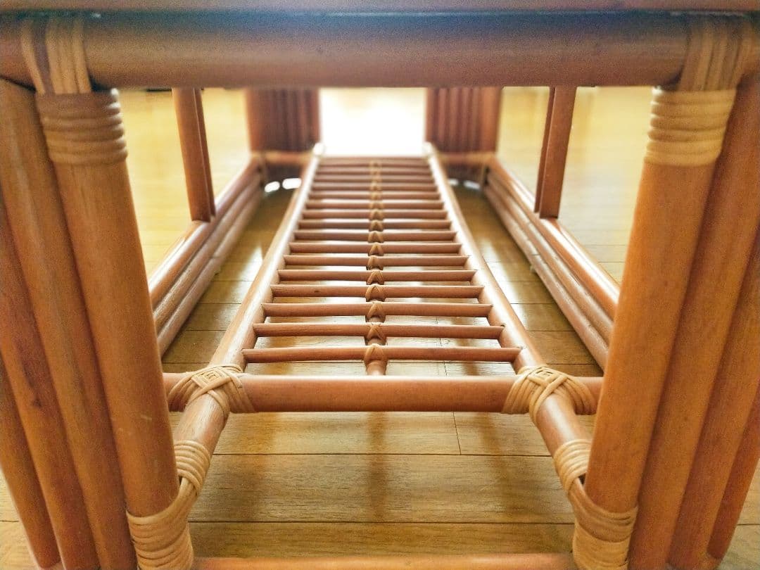 Kazama テーブル 籐（直接引取限定）