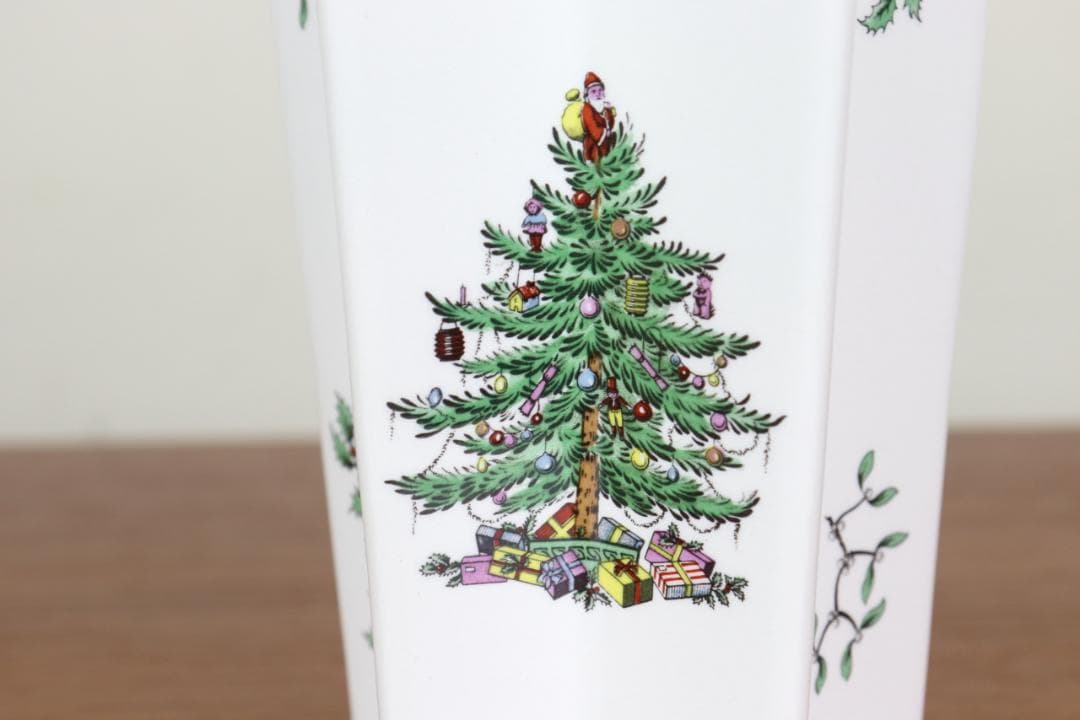 お値下げ　スポード　クリスマスツリー　花瓶　フラワーベース　星型　イギリス