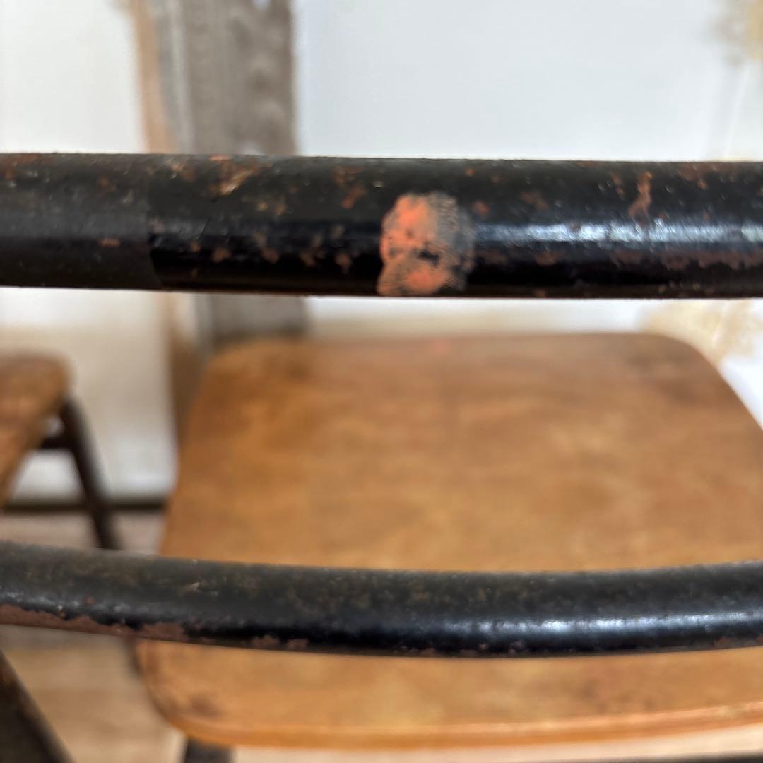 懐かしい幼稚園の椅子2脚セットアンティーク