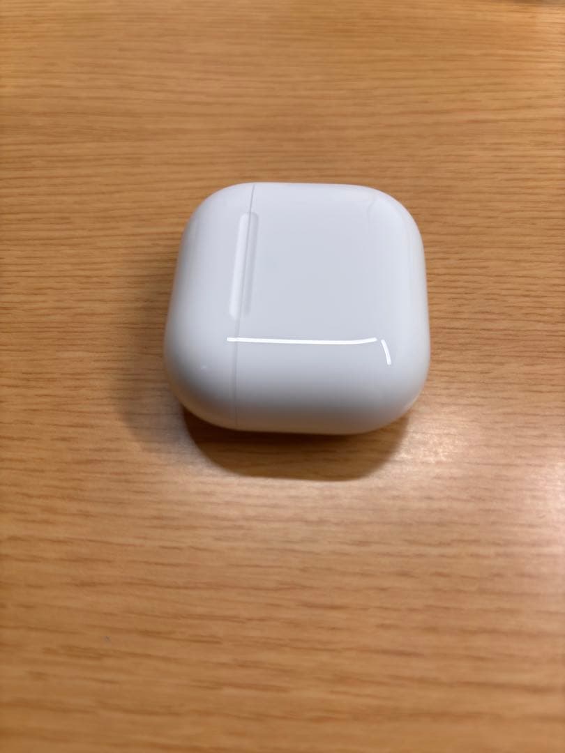 らいら様AirPods 4 （ANC搭載）　（iFaceケース&イヤーピース付）