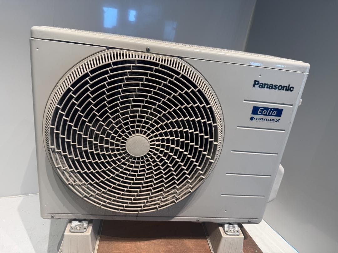 199　Panasonic　2019年製エアコン　6～8畳用