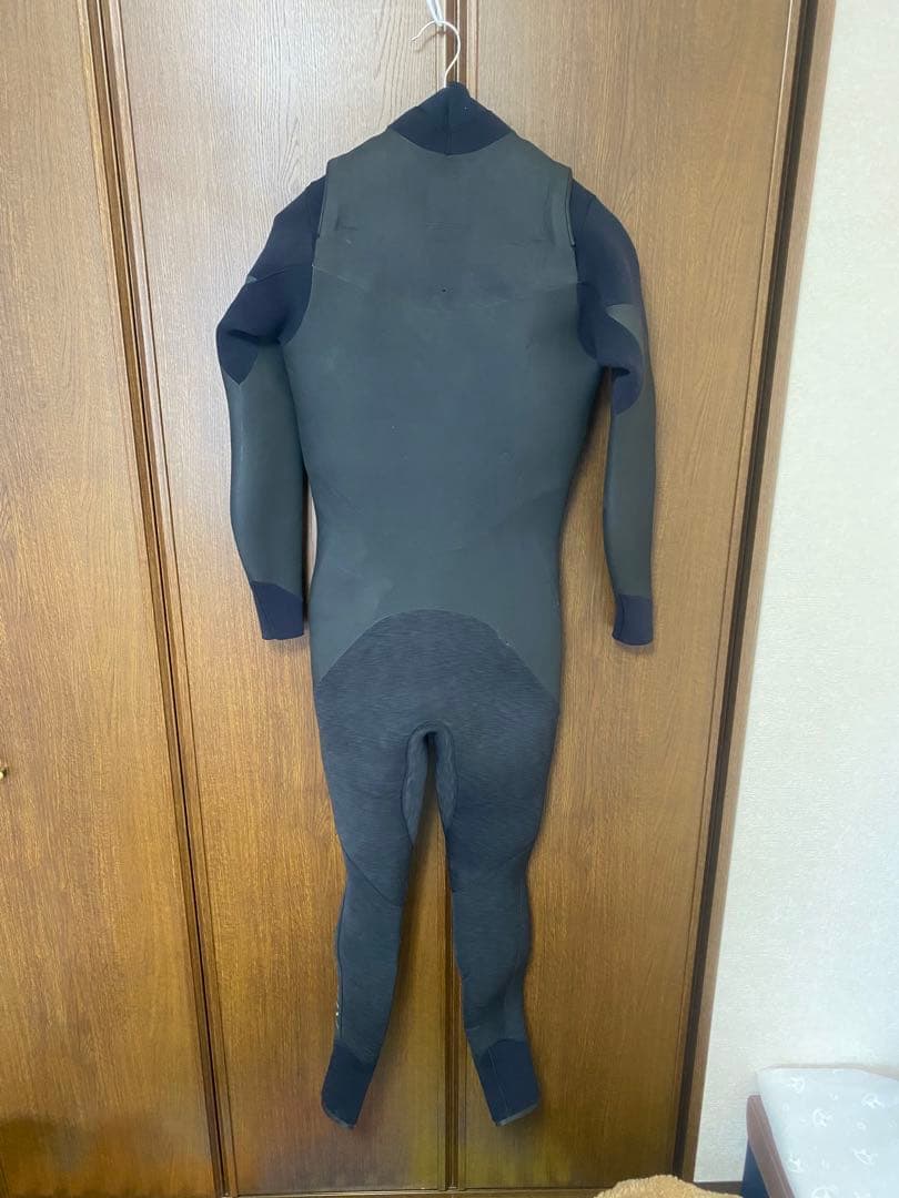 AIRTIGHTウェットスーツ Lサイズ