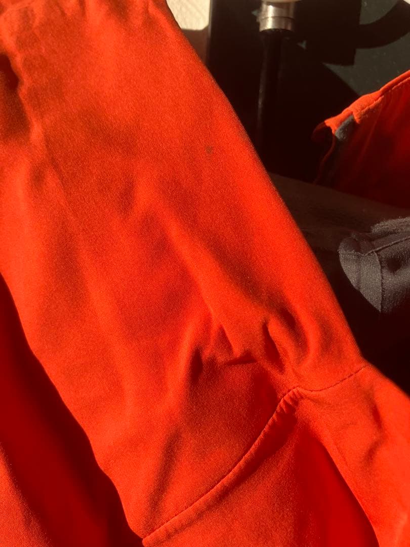 patagonia オレンジ フード付きジャケット