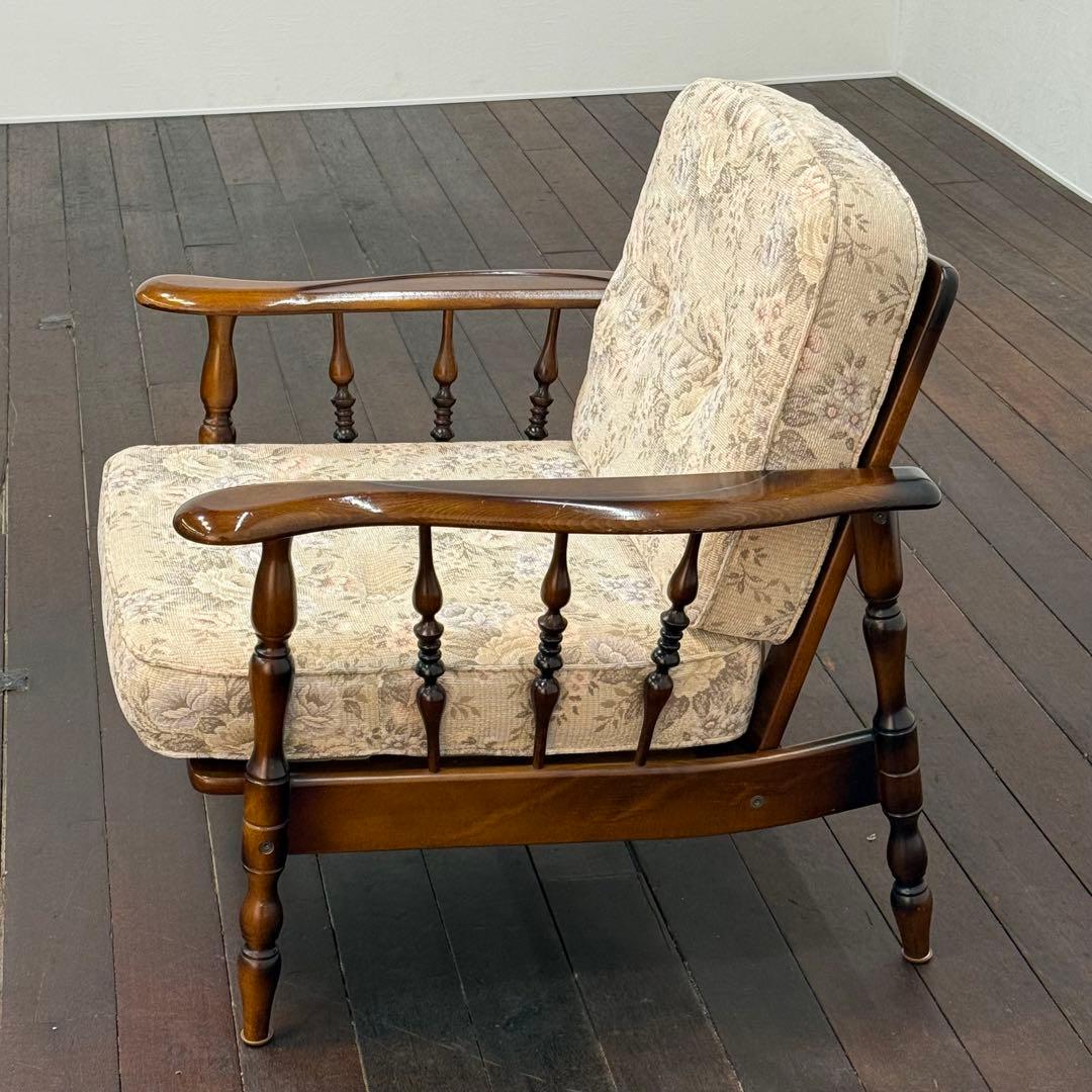 H112K39c カリモク karimoku コロニアル 1人掛けソファ