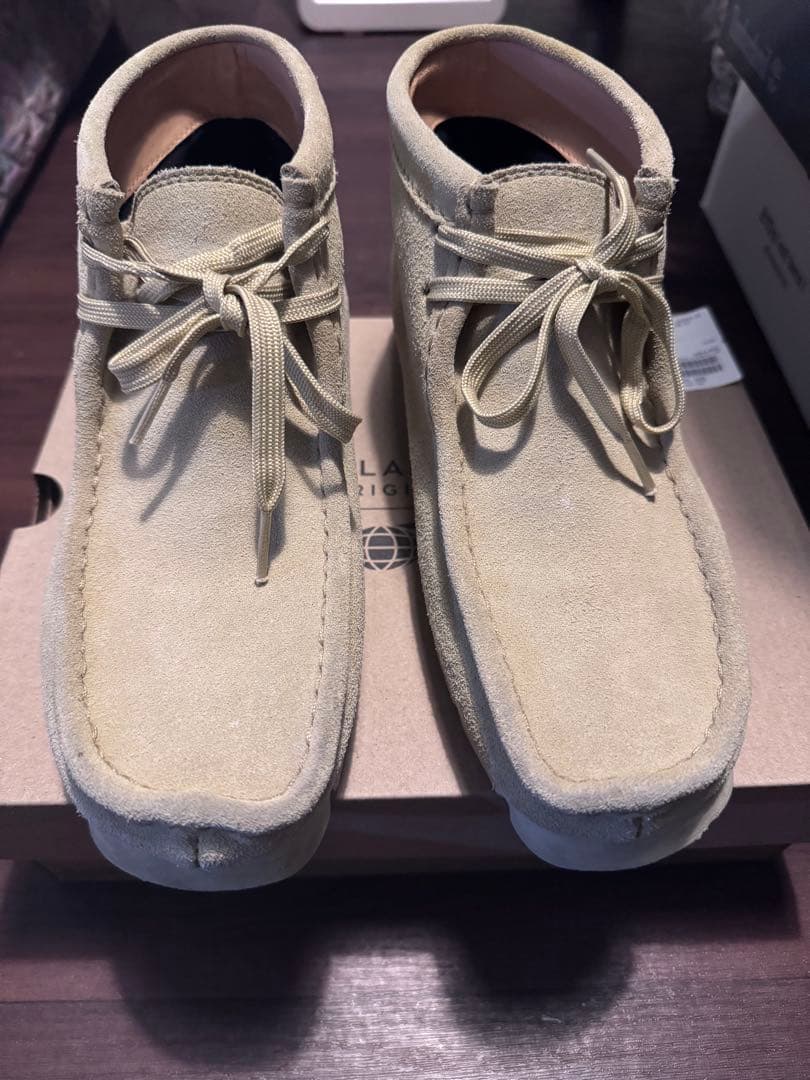 BEAMS別注 Clarks Wallabee Boot GORE-TEX 26