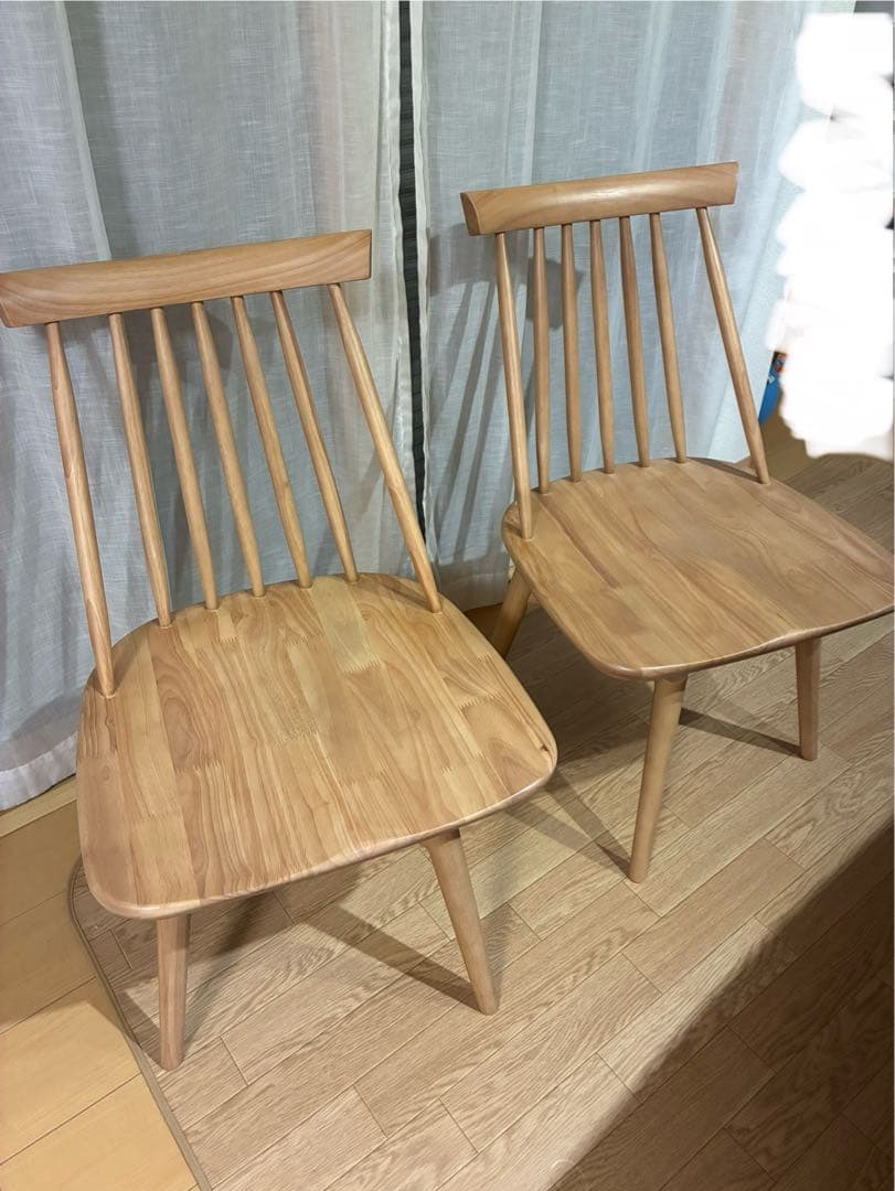 送料込み♪ 回転式　ダイニングチェア　北欧風